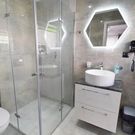 Goscinne Zborowski & Wnuki *