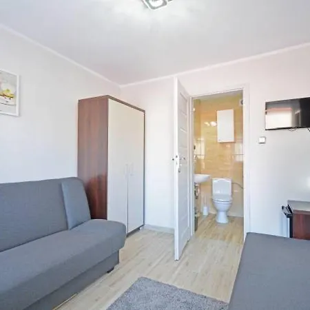 Ubytování v soukromí Goscinne Zborowski & Wnuki Dźwirzyno