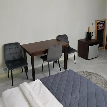 Goscinne Zborowski & Wnuki *