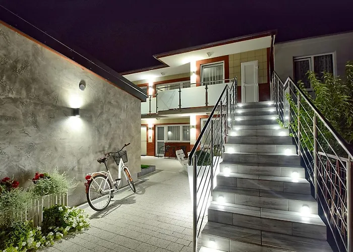 Goscinne Zborowski & Wnuki Проживание в семье *