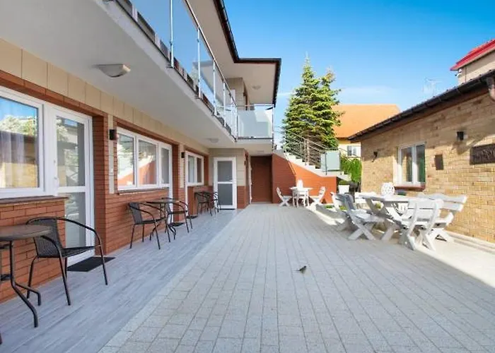 Goscinne Zborowski & Wnuki Проживание в семье *