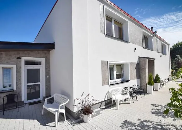 民宿 Goscinne Zborowski & Wnuki 德兹维济诺