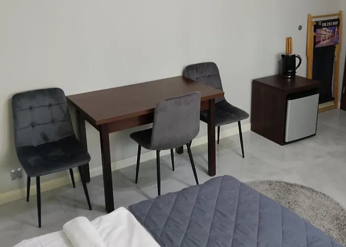 Goscinne Zborowski & Wnuki *